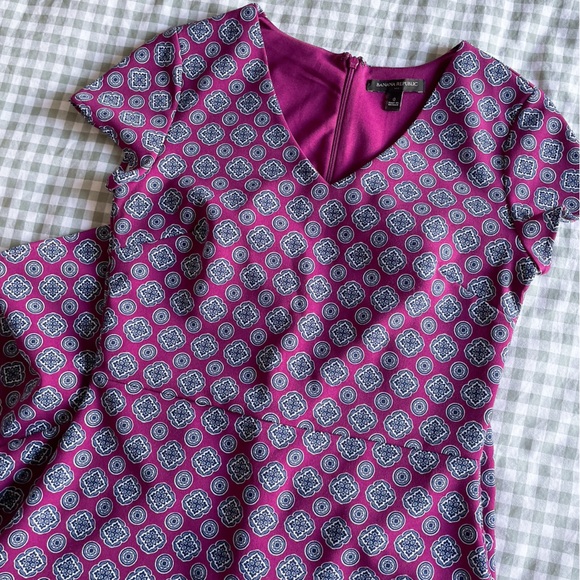 Banana Republic Dresses & Skirts - DONATED Banana Republic Printed Dress